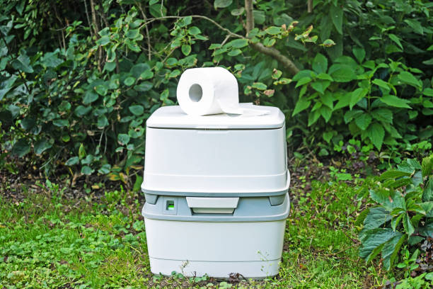 Best Portable restroom trailer rental  in Sunnyslope, WA