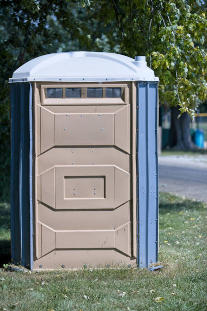 Best Porta potty delivery and setup  in Sunnyslope, WA